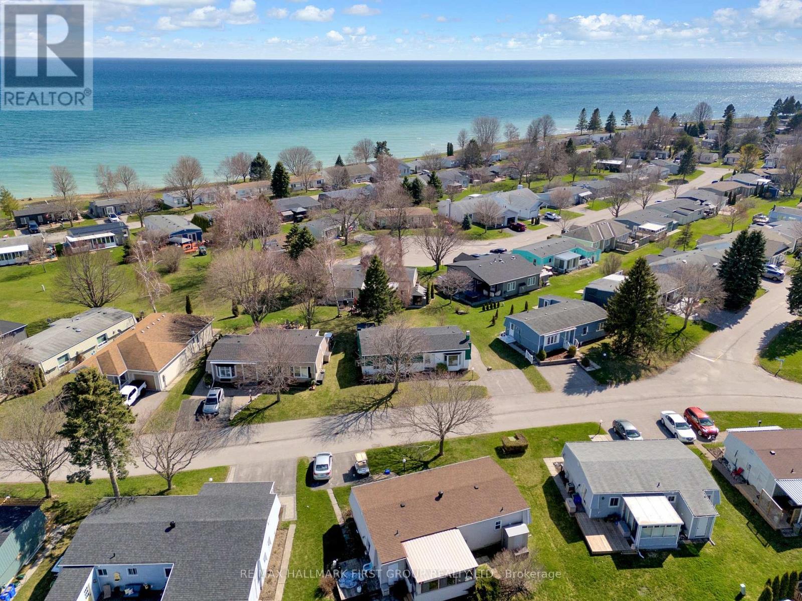 112 Bluffs Road, Clarington (Newcastle), Ontario  L1B 1B9 - Photo 30 - E12098011