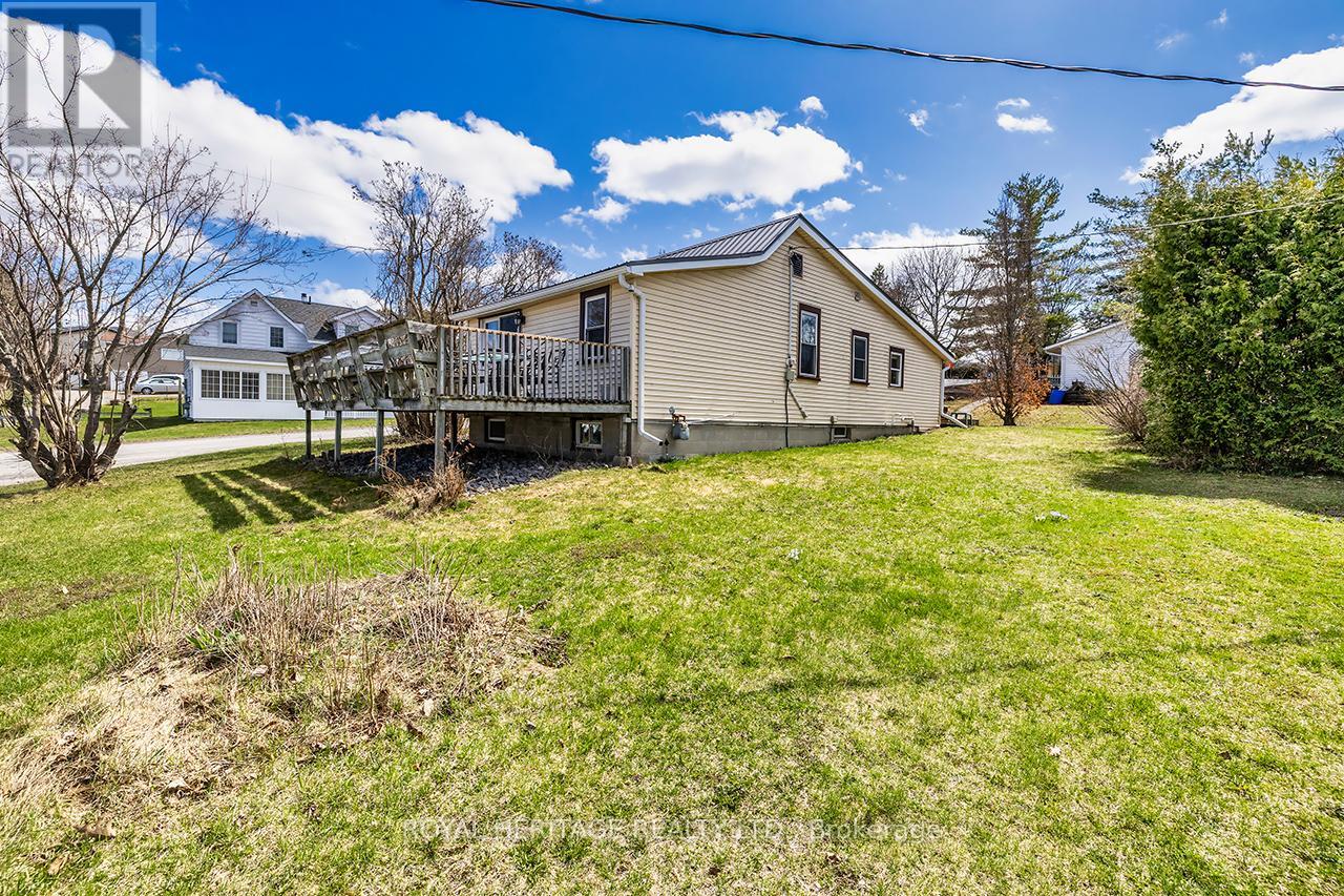 5052 Boulton Street, Hamilton Township (Bewdley), Ontario  K0L 1E0 - Photo 2 - X12098588