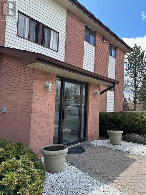 304 - 1429 Clearview Drive, Peterborough West (Central), Ontario  K9K 1X8 - Photo 2 - X12099034