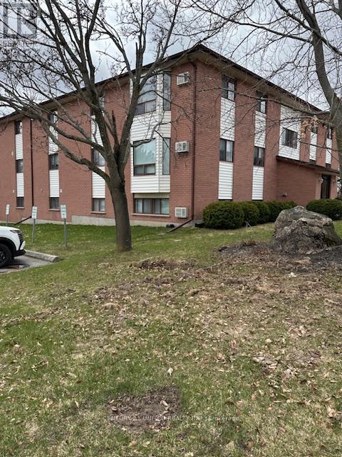 304 - 1429 Clearview Drive, Peterborough West (Central), Ontario  K9K 1X8 - Photo 5 - X12099034