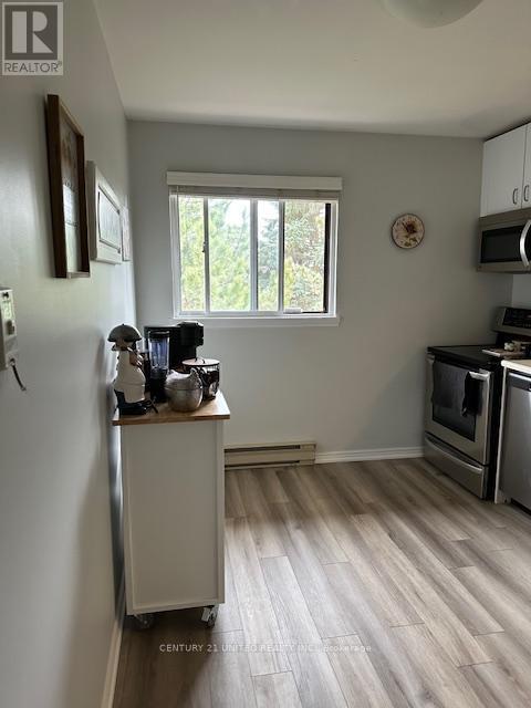 304 - 1429 Clearview Drive, Peterborough West (Central), Ontario  K9K 1X8 - Photo 9 - X12099034