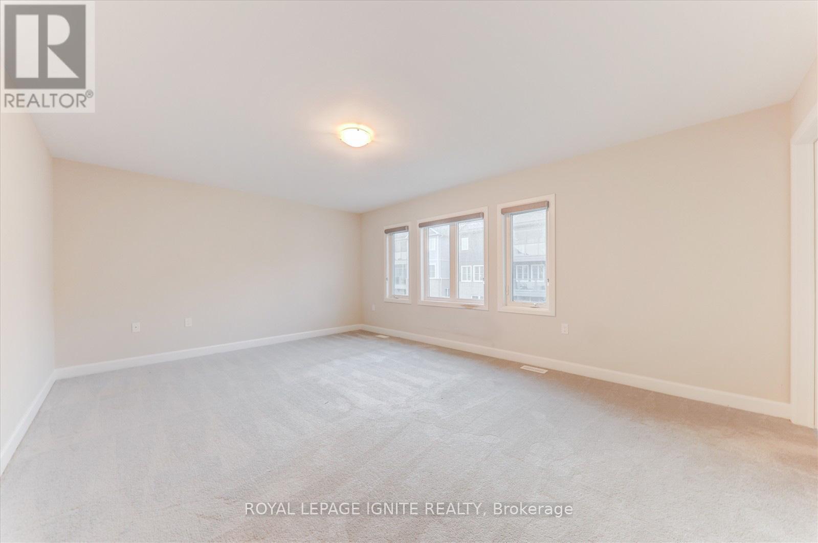 101 York Drive, Peterborough (Northcrest), Ontario  K9K 0H7 - Photo 11 - X12099064