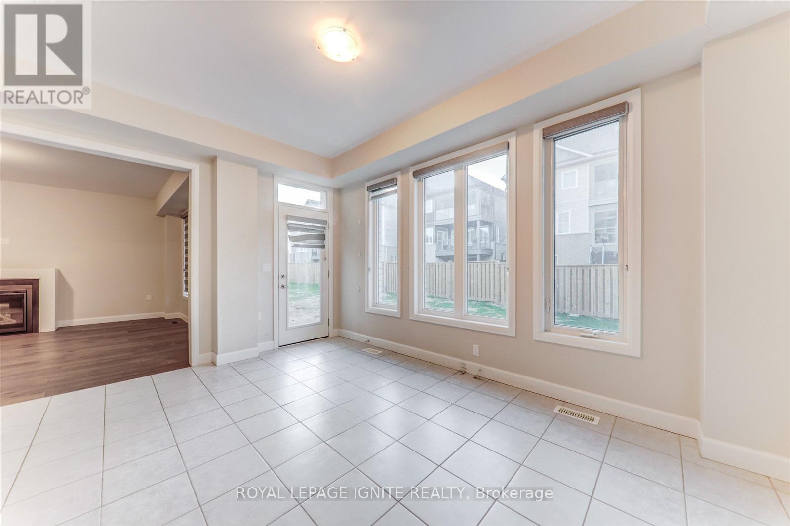 101 York Drive, Peterborough (Northcrest), Ontario  K9K 0H7 - Photo 9 - X12099064