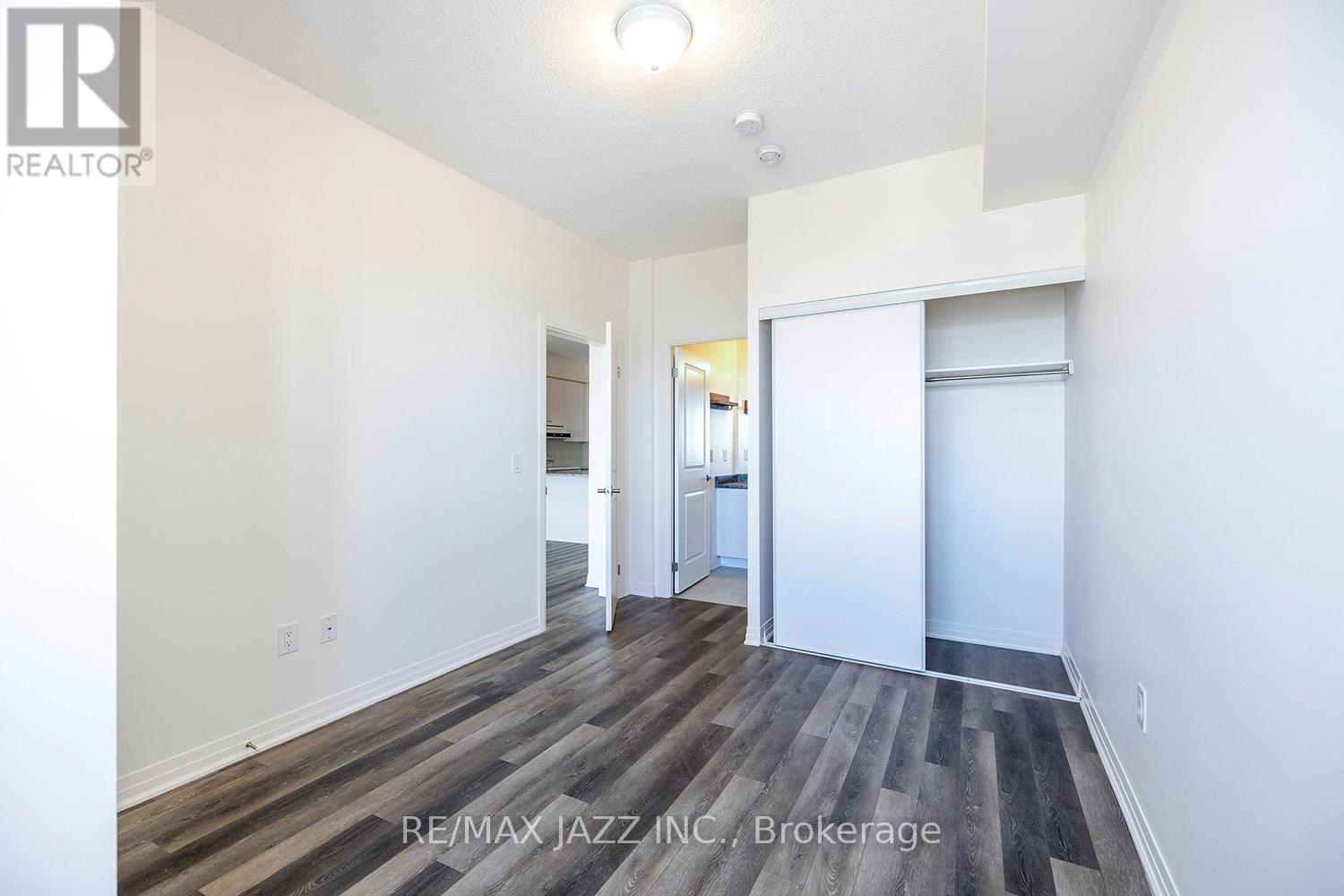 412 - 70 Shipway Avenue, Clarington (Newcastle), Ontario  L1B 0B6 - Photo 8 - E12099489