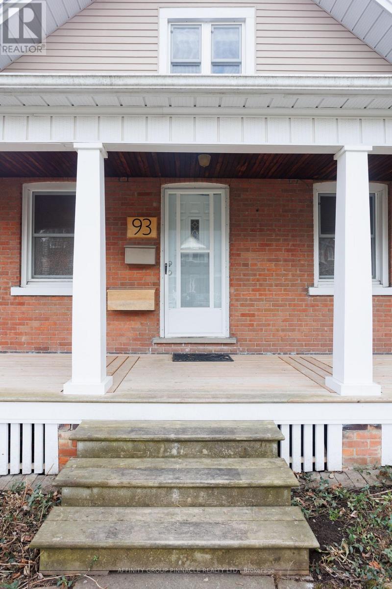 93 Glenelg Street W, Kawartha Lakes (Lindsay), Ontario  K9V 2V8 - Photo 46 - X12099586