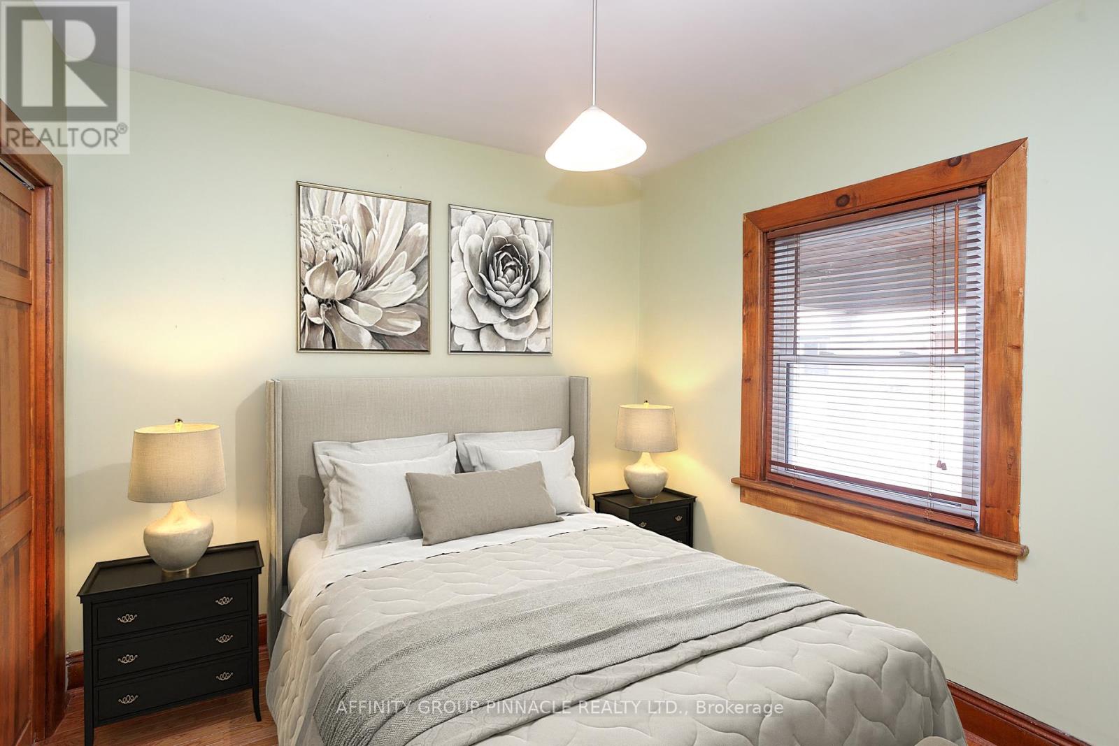93 Glenelg Street W, Kawartha Lakes (Lindsay), Ontario  K9V 2V8 - Photo 8 - X12099586