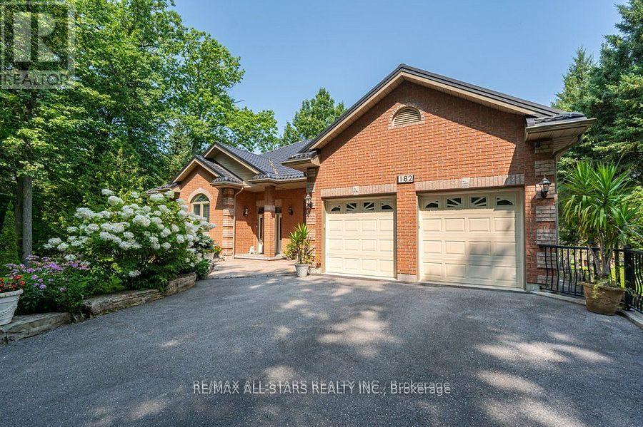 182 Charlore Park Drive, Kawartha Lakes (Omemee), Ontario  K0L 2W0 - Photo 2 - X12100822