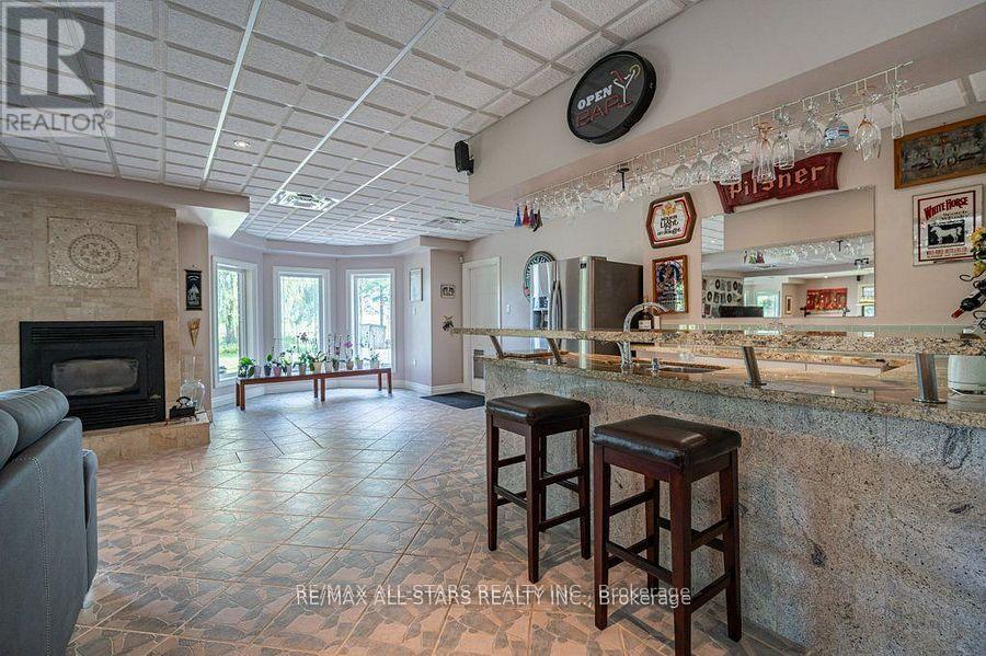 182 Charlore Park Drive, Kawartha Lakes (Omemee), Ontario  K0L 2W0 - Photo 27 - X12100822