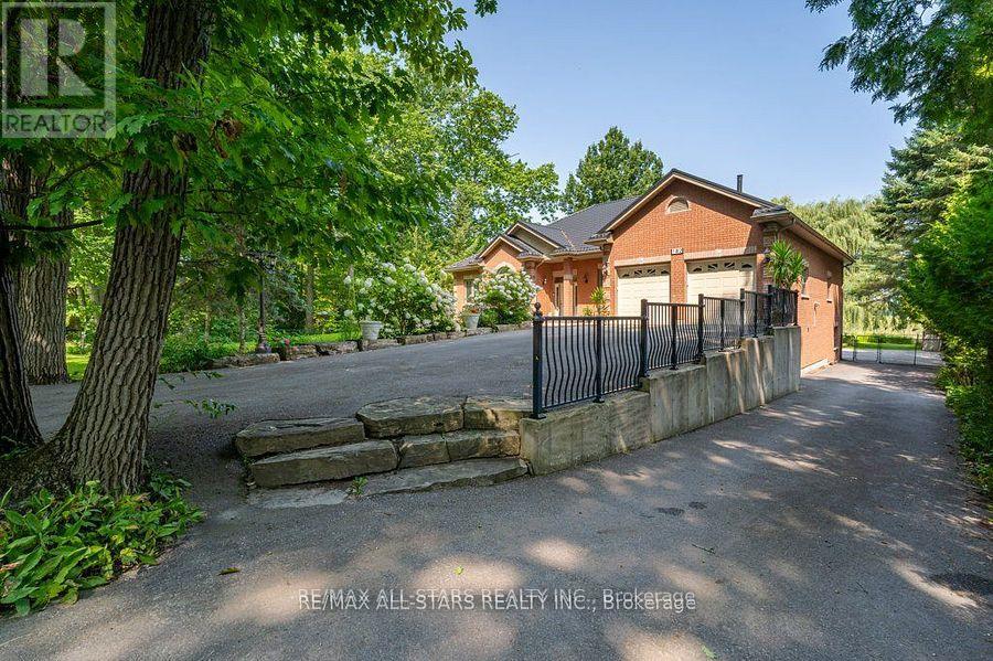 182 Charlore Park Drive, Kawartha Lakes (Omemee), Ontario  K0L 2W0 - Photo 38 - X12100822