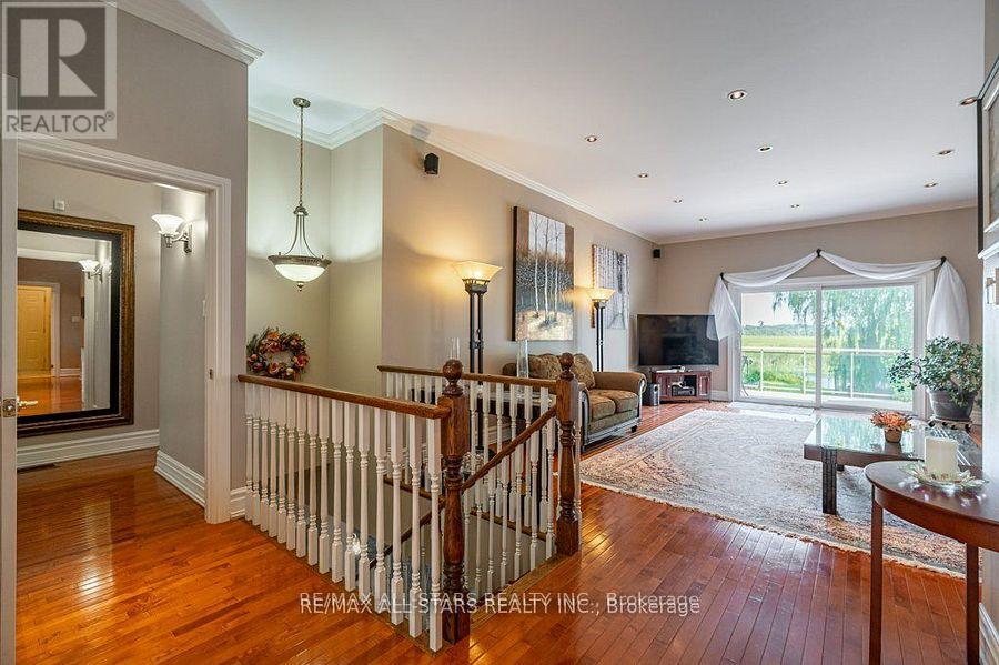 182 Charlore Park Drive, Kawartha Lakes (Omemee), Ontario  K0L 2W0 - Photo 7 - X12100822
