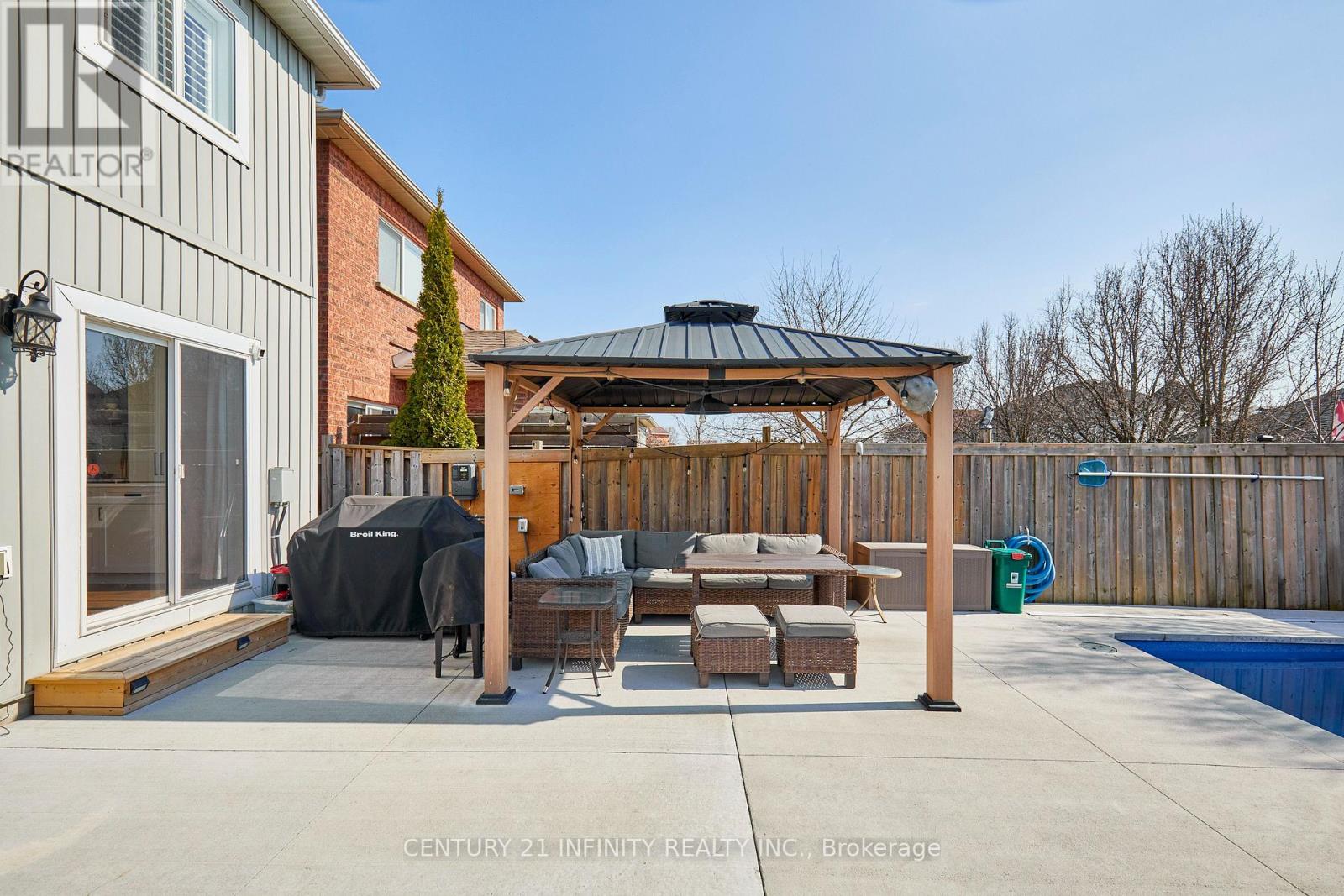 134 Laking Drive, Clarington (Newcastle), Ontario  L1B 1P9 - Photo 5 - E12101962