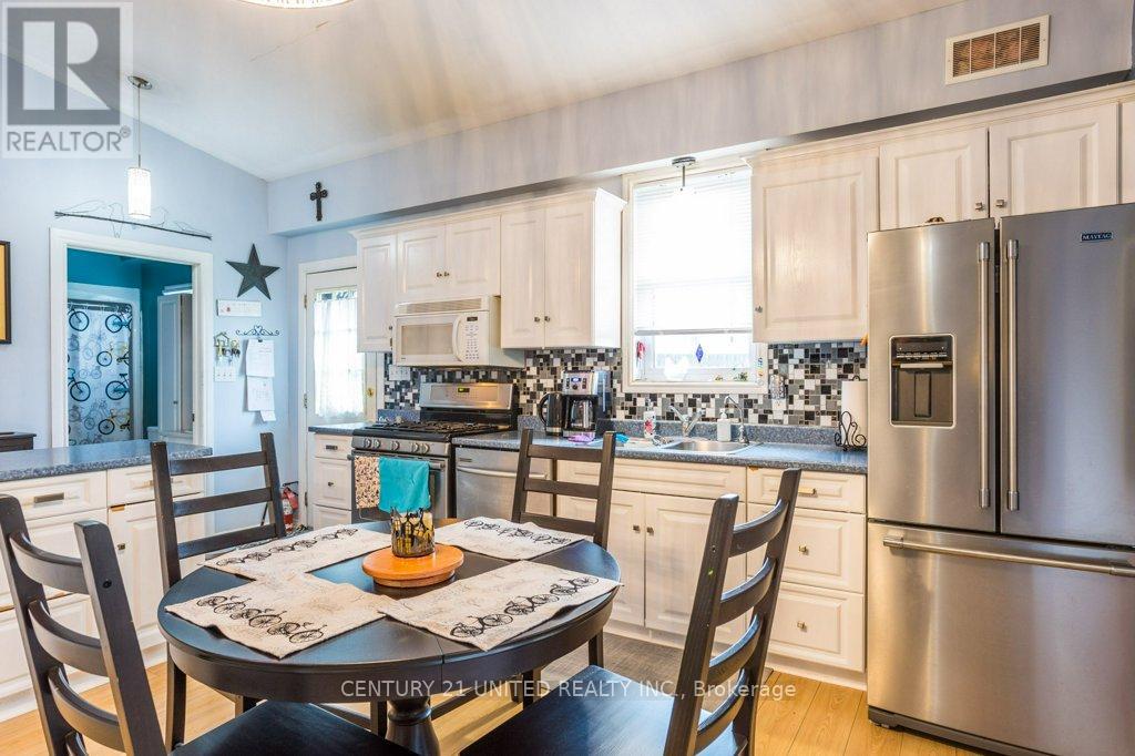 2219 Burnham Line, Otonabee-South Monaghan, Ontario  K9J 6X7 - Photo 13 - X12102117