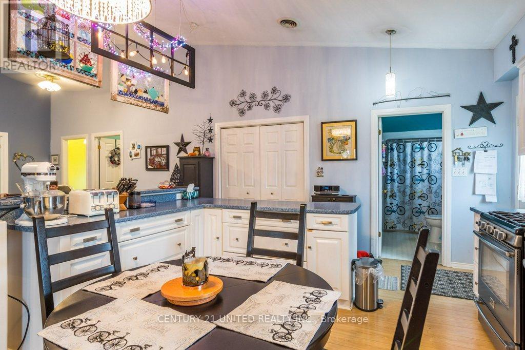 2219 Burnham Line, Otonabee-South Monaghan, Ontario  K9J 6X7 - Photo 15 - X12102117