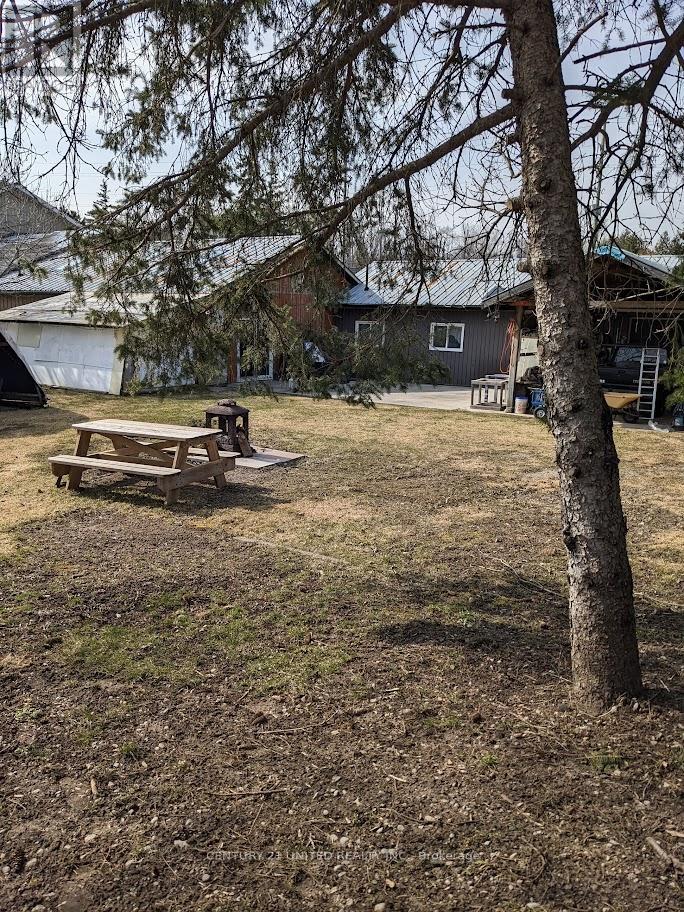 2219 Burnham Line, Otonabee-South Monaghan, Ontario  K9J 6X7 - Photo 45 - X12102117