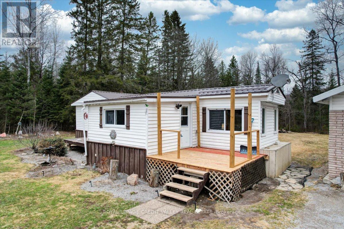 30222 Highway 62, Hastings Highlands (Monteagle Ward), Ontario  K0L 1C0 - Photo 2 - X12102542