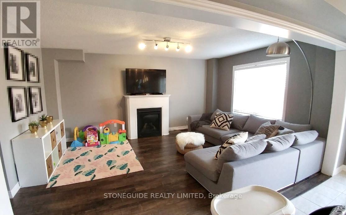 64 Briggs Grove, Peterborough (Monaghan), Ontario  K9J 0H3 - Photo 4 - X12102724