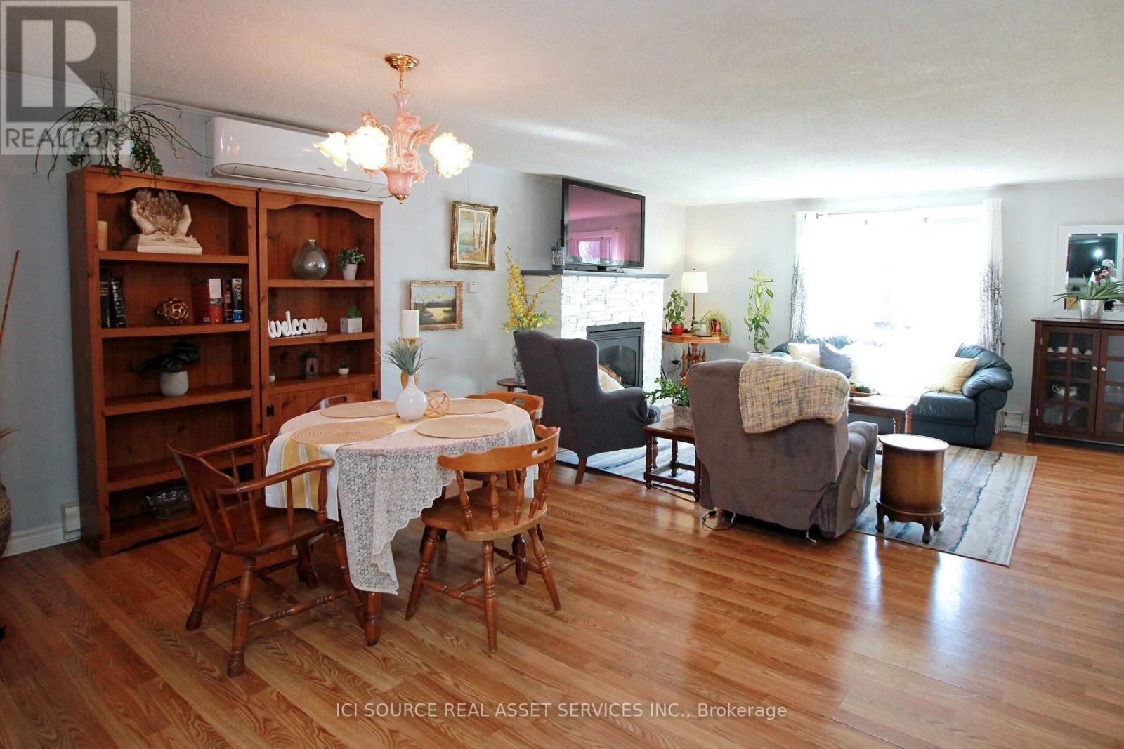 16 Wheelhouse Drive, Clarington (Bowmanville), Ontario  L1B 1B9 - Photo 9 - E12103348
