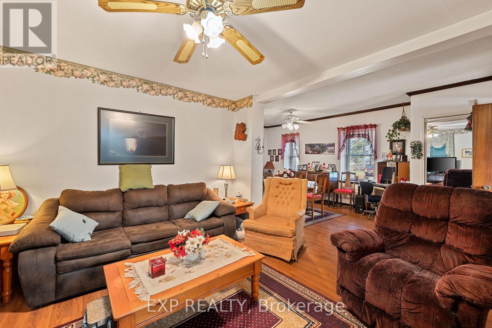 9 Victoria Street E, Kawartha Lakes (Omemee), Ontario  K0L 2W0 - Photo 10 - X12103438