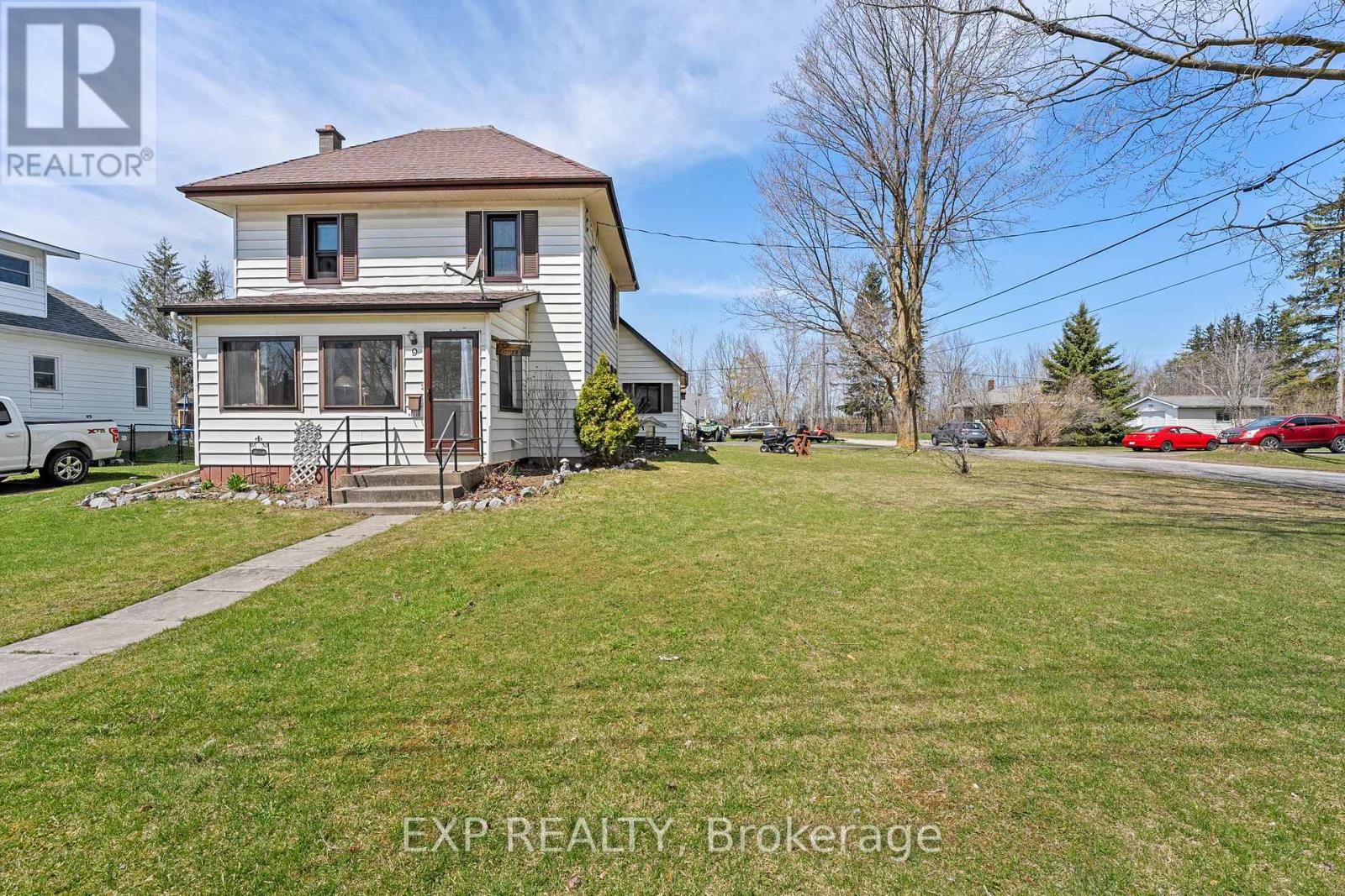 9 Victoria Street E, Kawartha Lakes (Omemee), Ontario  K0L 2W0 - Photo 2 - X12103438