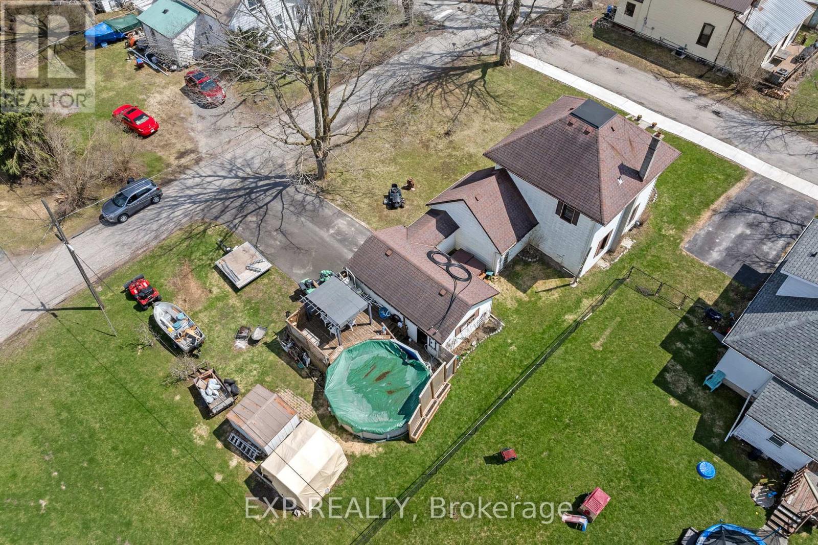 9 Victoria Street E, Kawartha Lakes (Omemee), Ontario  K0L 2W0 - Photo 30 - X12103438