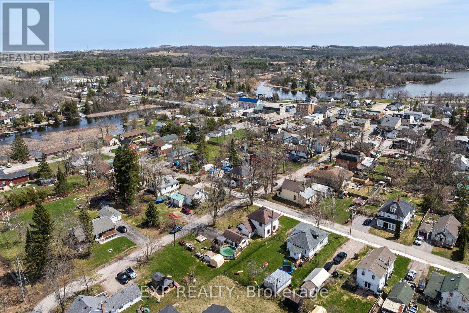 9 Victoria Street E, Kawartha Lakes (Omemee), Ontario  K0L 2W0 - Photo 34 - X12103438
