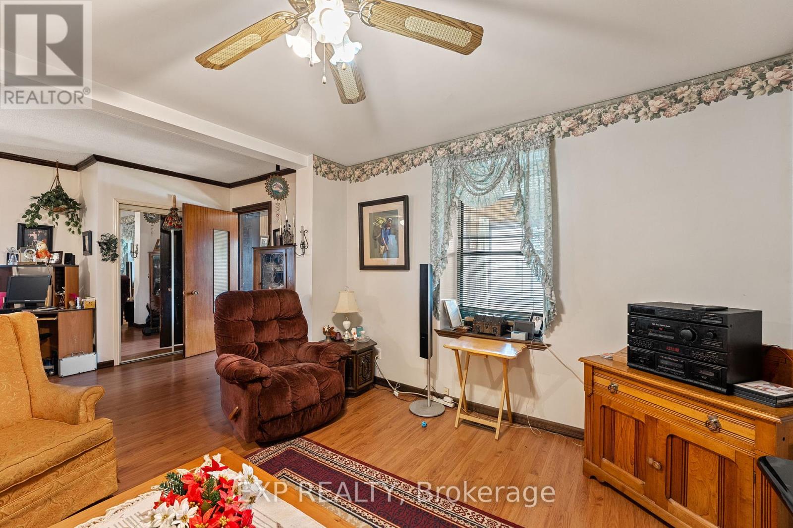 9 Victoria Street E, Kawartha Lakes (Omemee), Ontario  K0L 2W0 - Photo 8 - X12103438