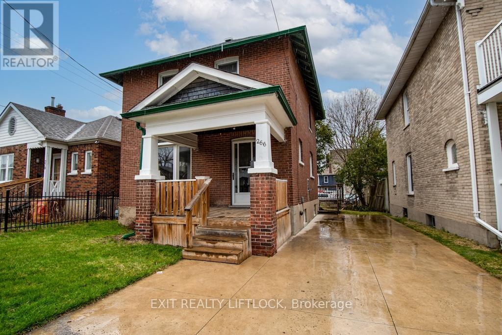 266 Stewart Street, Peterborough Central (North), Ontario  K9J 3M9 - Photo 2 - X12103722