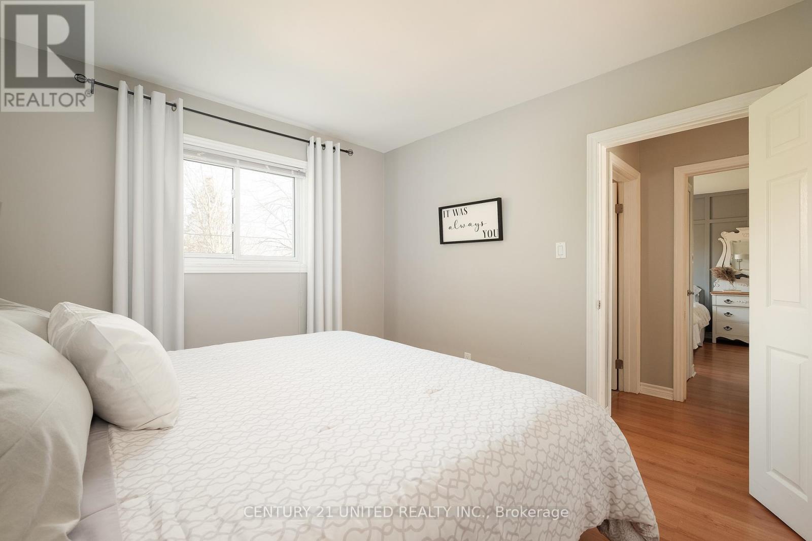 1052 Glendale Drive, Peterborough North (Central), Ontario  K9H 6M4 - Photo 16 - X12103779