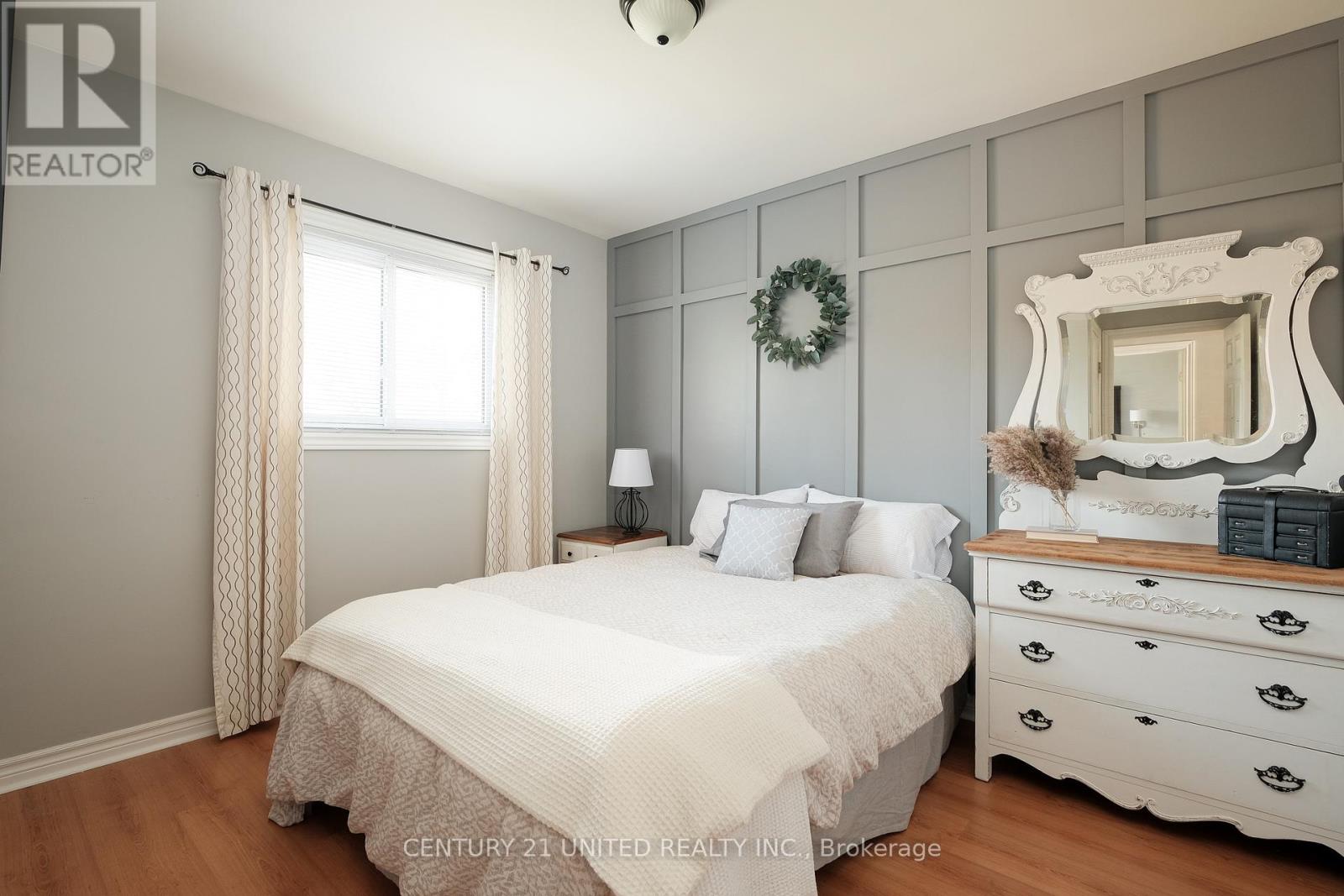 1052 Glendale Drive, Peterborough North (Central), Ontario  K9H 6M4 - Photo 18 - X12103779