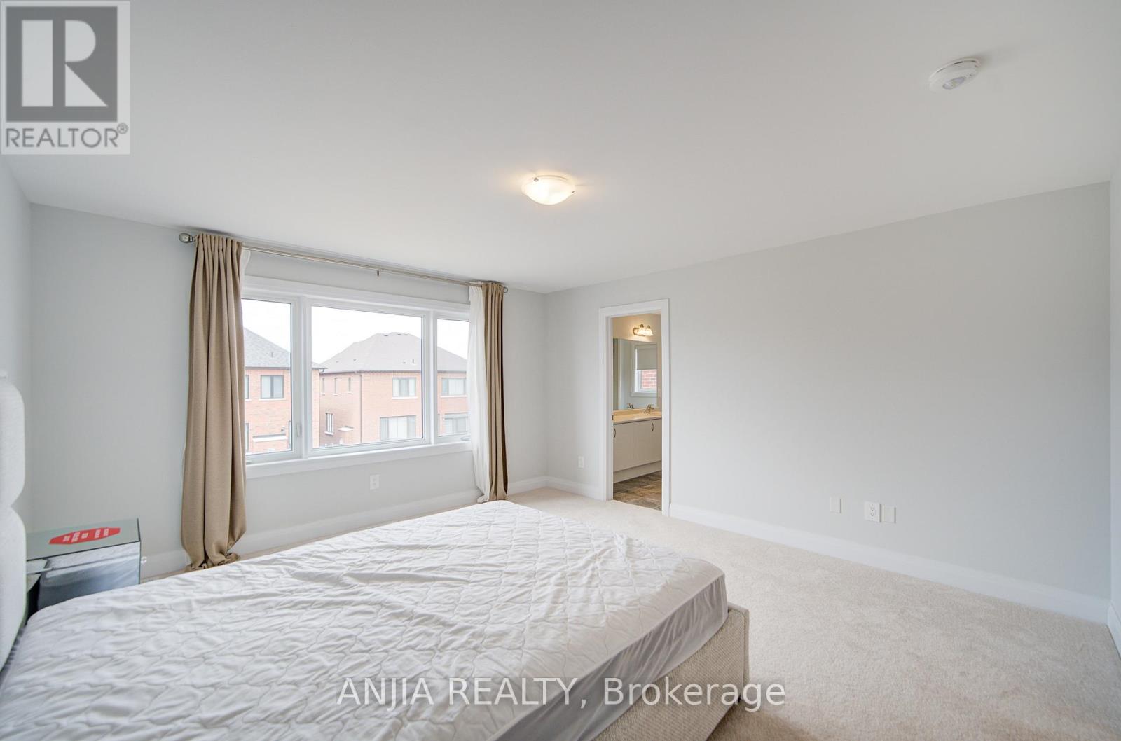 45 Corley Street, Kawartha Lakes (Lindsay), Ontario  K9V 6C2 - Photo 32 - X12103982