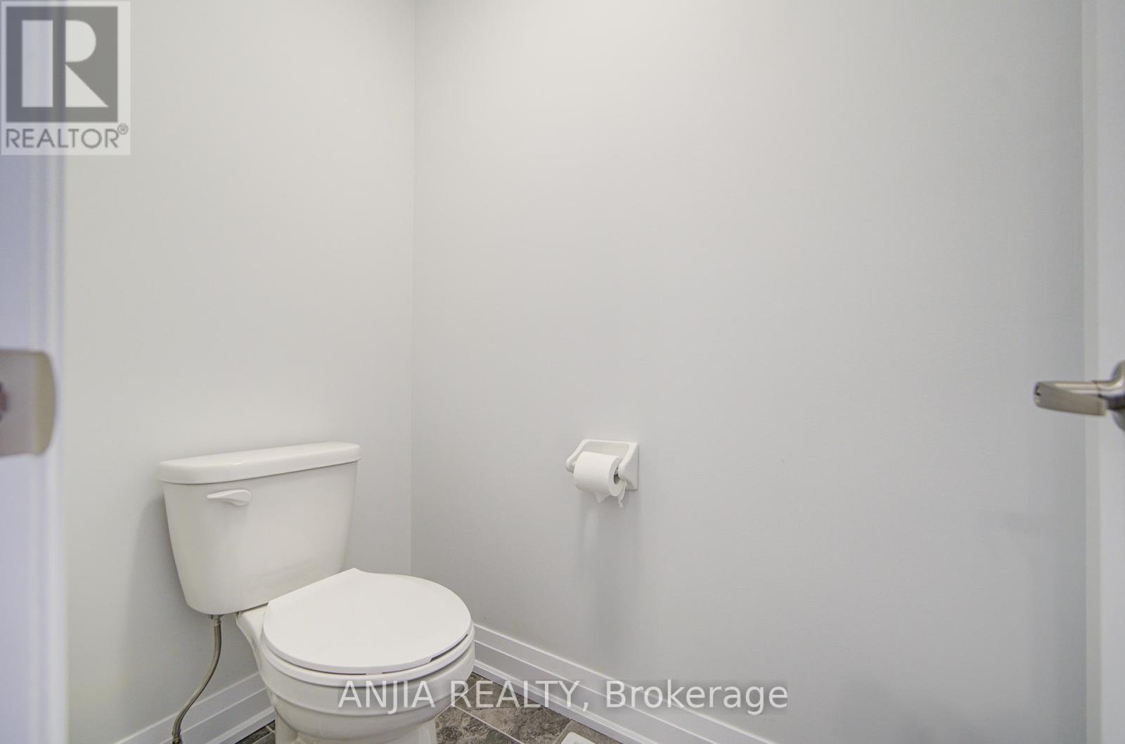 45 Corley Street, Kawartha Lakes (Lindsay), Ontario  K9V 6C2 - Photo 38 - X12103982