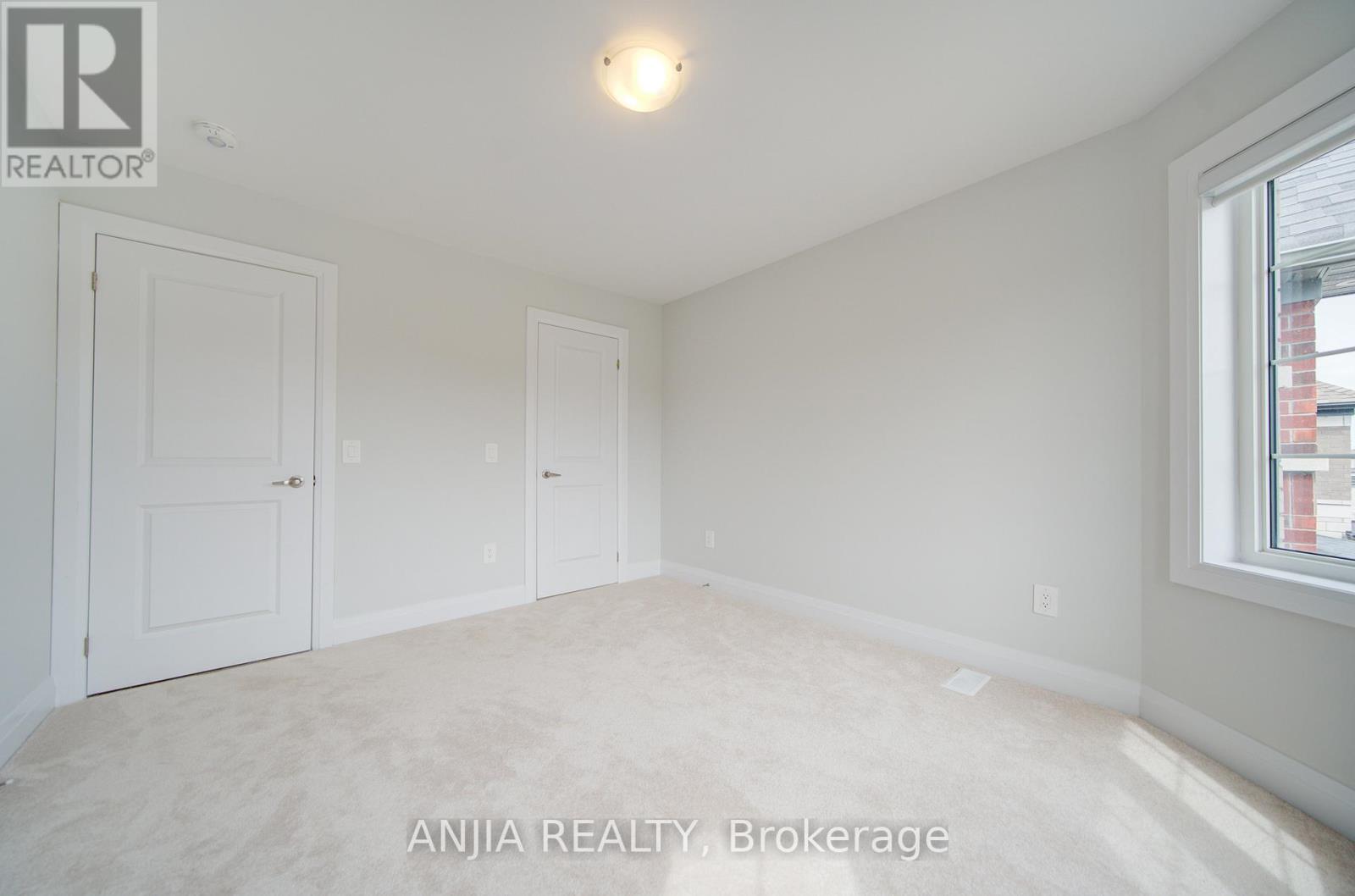 45 Corley Street, Kawartha Lakes (Lindsay), Ontario  K9V 6C2 - Photo 43 - X12103982