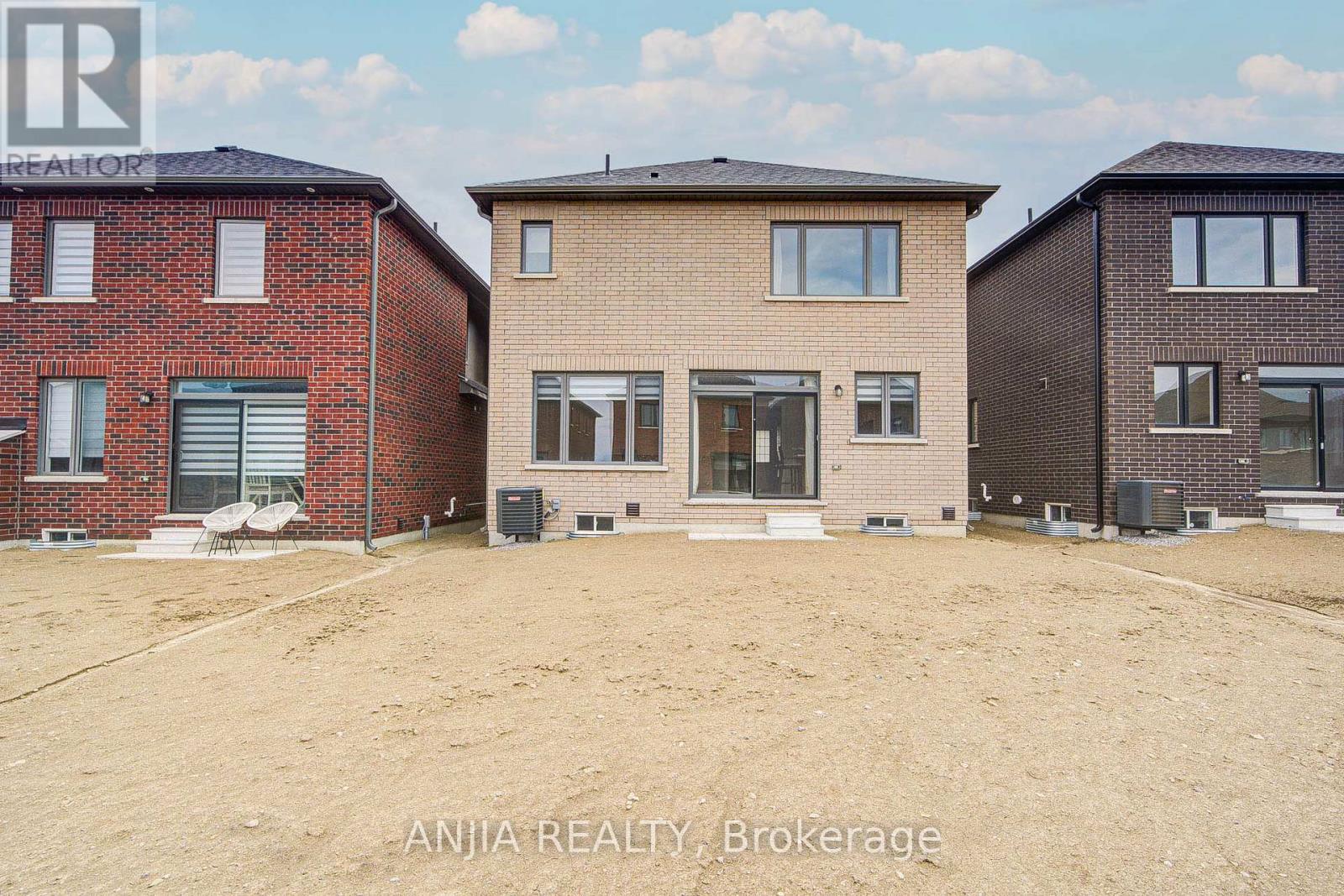 45 Corley Street, Kawartha Lakes (Lindsay), Ontario  K9V 6C2 - Photo 50 - X12103982