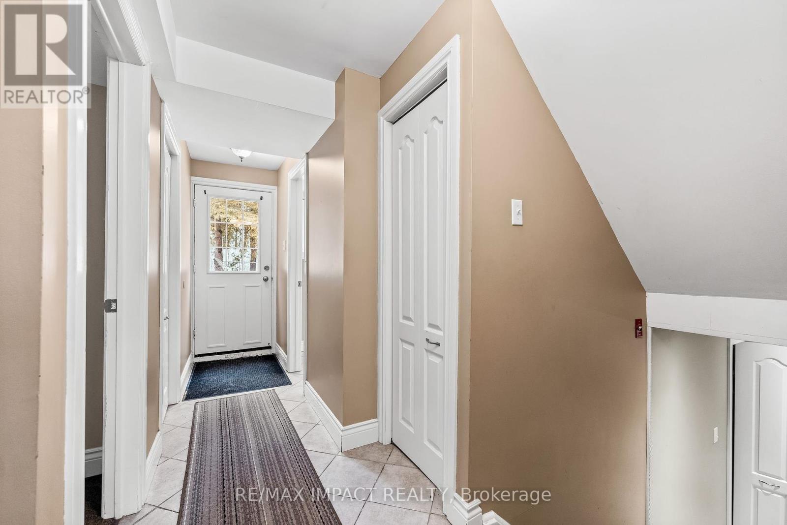 1158 Weller Street, Peterborough West (North), Ontario  K9J 7M8 - Photo 27 - X12104060