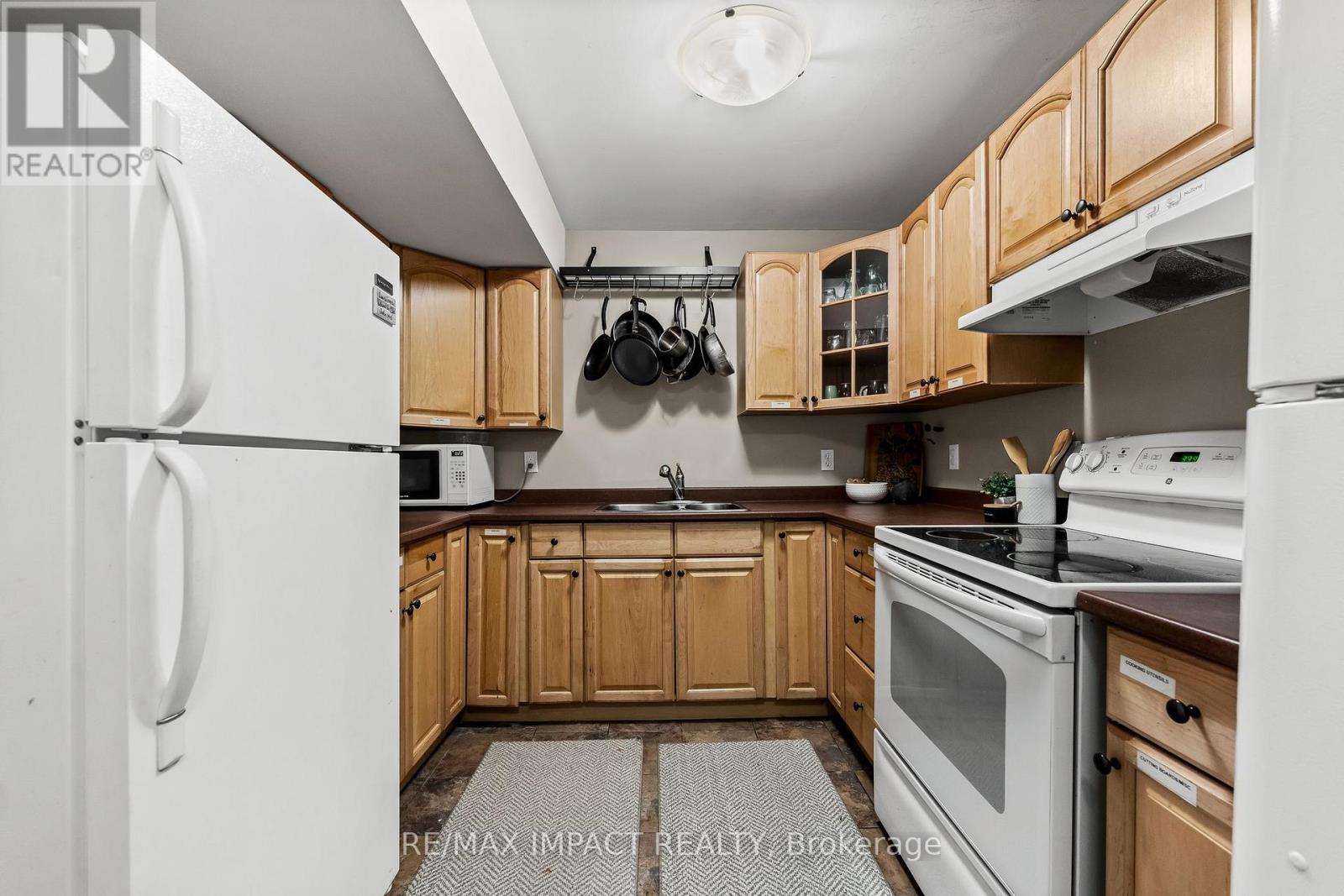 1158 Weller Street, Peterborough West (North), Ontario  K9J 7M8 - Photo 33 - X12104060