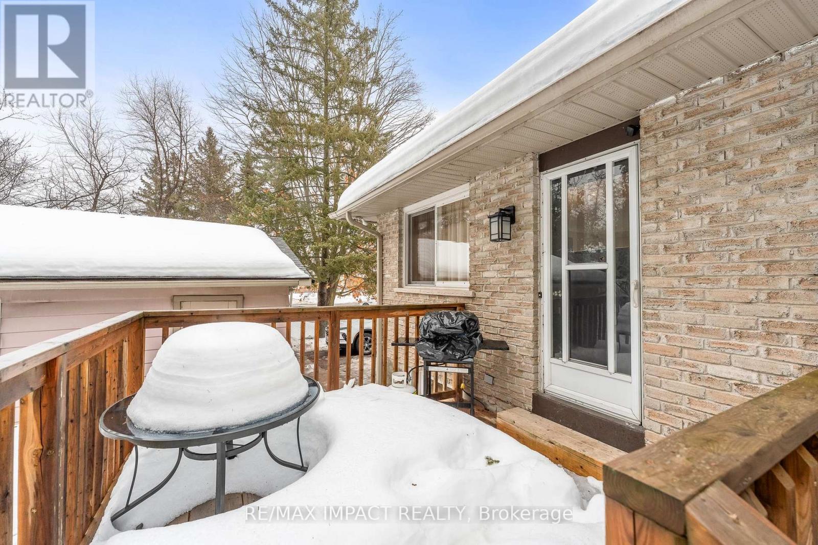 1158 Weller Street, Peterborough West (North), Ontario  K9J 7M8 - Photo 36 - X12104060