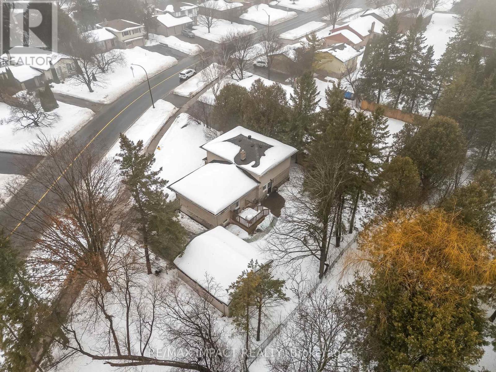 1158 Weller Street, Peterborough West (North), Ontario  K9J 7M8 - Photo 43 - X12104060