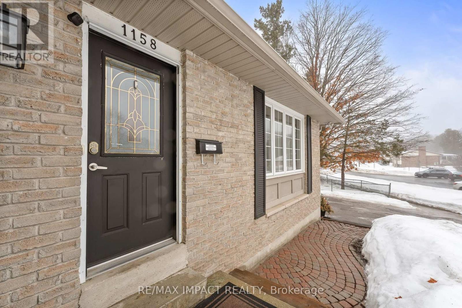 1158 Weller Street, Peterborough West (North), Ontario  K9J 7M8 - Photo 49 - X12104060