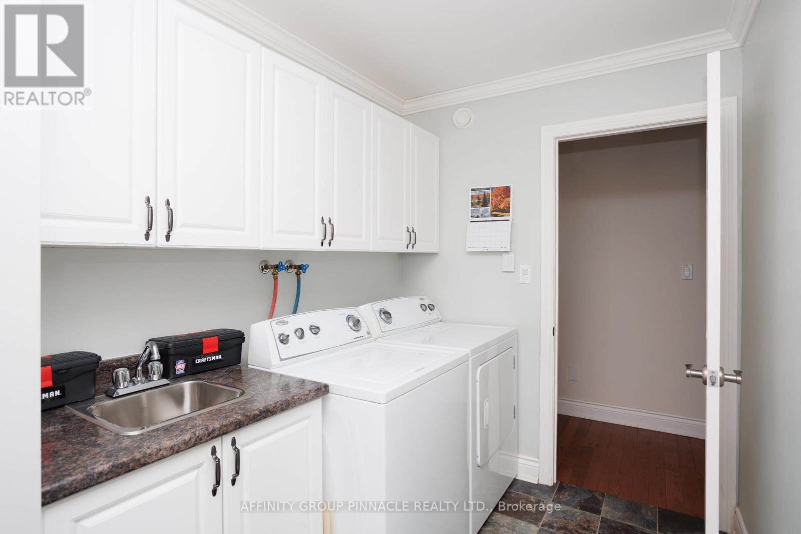 23 Denfield Road, Kawartha Lakes (Lindsay), Ontario  K9V 0B5 - Photo 15 - X12104170