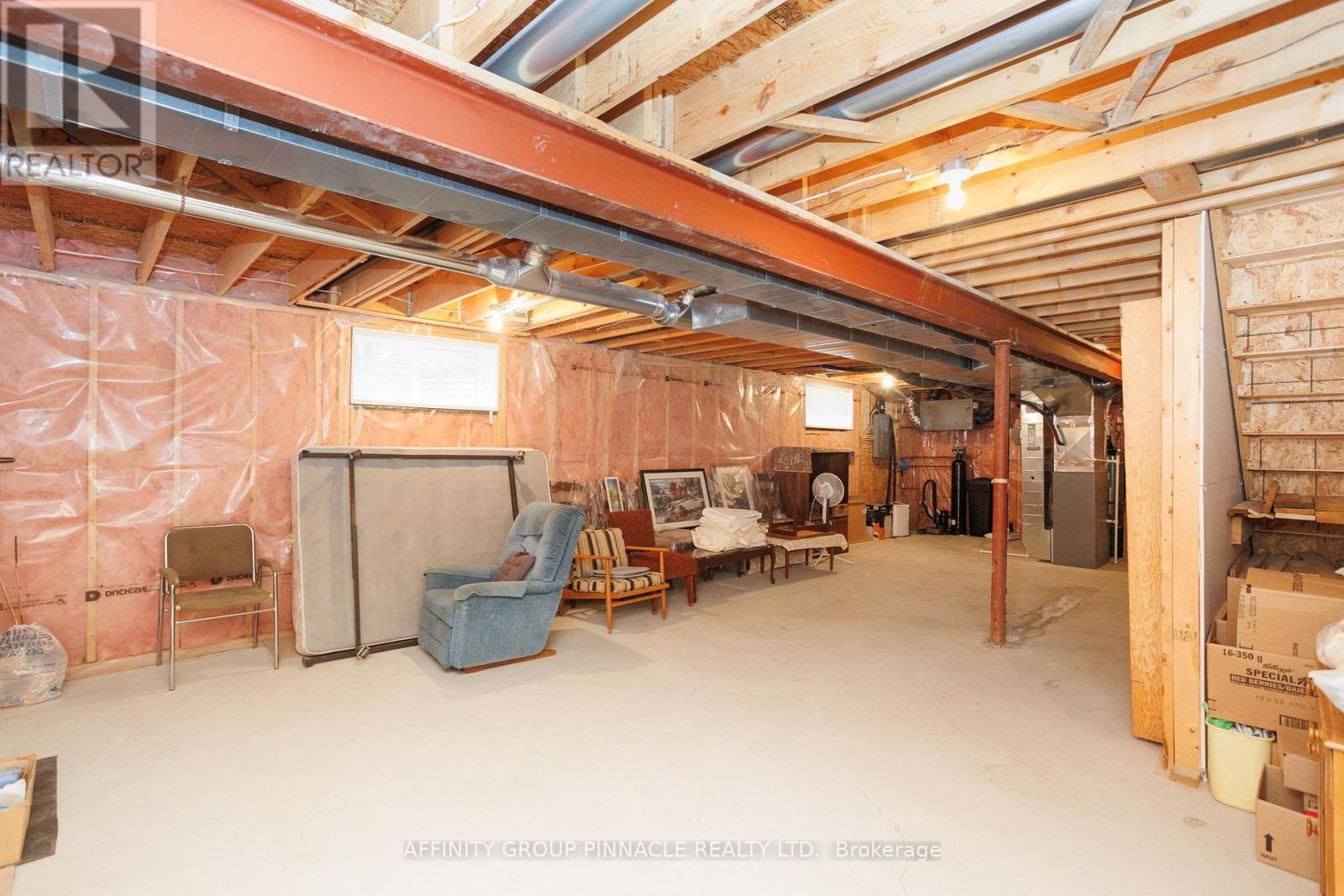 23 Denfield Road, Kawartha Lakes (Lindsay), Ontario  K9V 0B5 - Photo 27 - X12104170