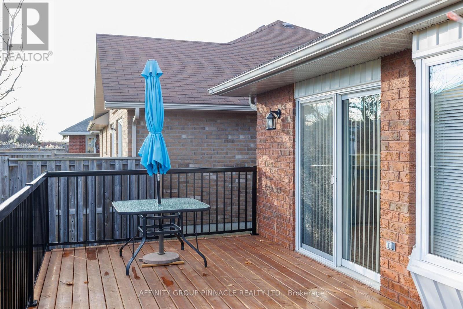 23 Denfield Road, Kawartha Lakes (Lindsay), Ontario  K9V 0B5 - Photo 32 - X12104170