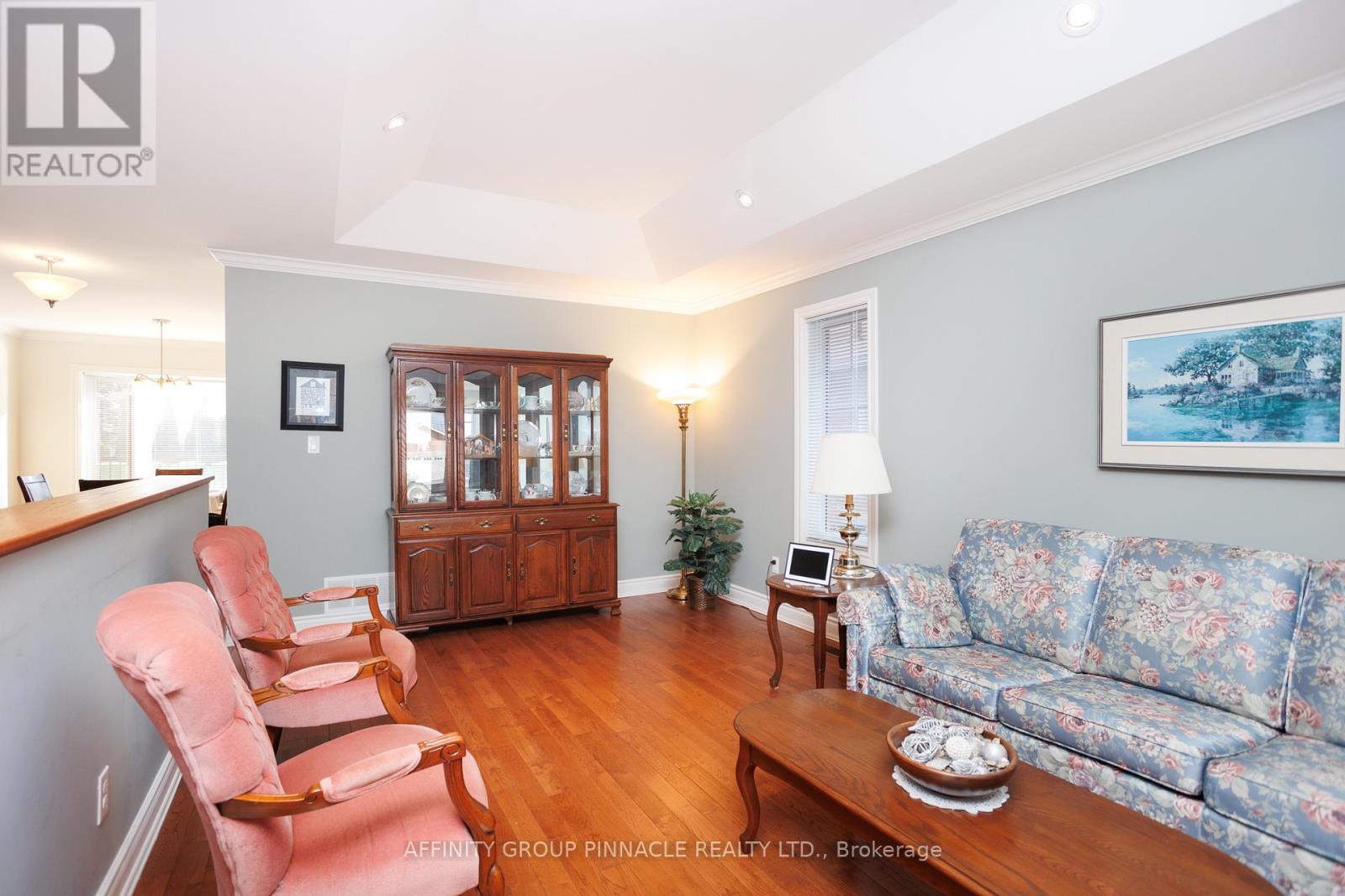 23 Denfield Road, Kawartha Lakes (Lindsay), Ontario  K9V 0B5 - Photo 8 - X12104170