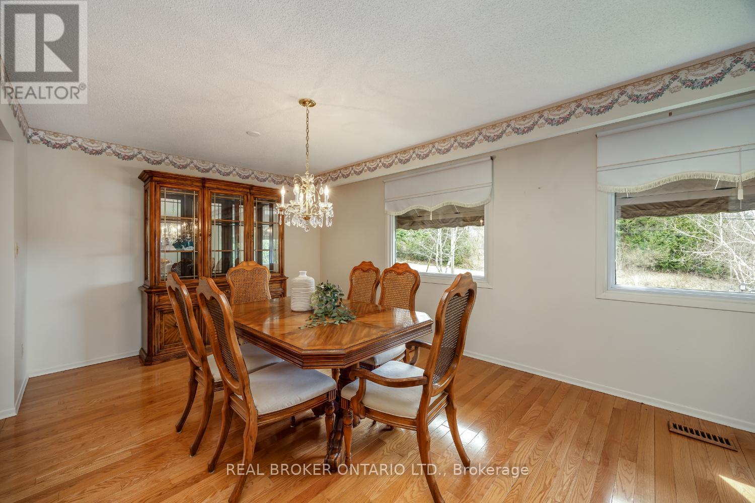 3318 Concession Rd 3, Clarington, Ontario  L1B 0M4 - Photo 7 - E12105082