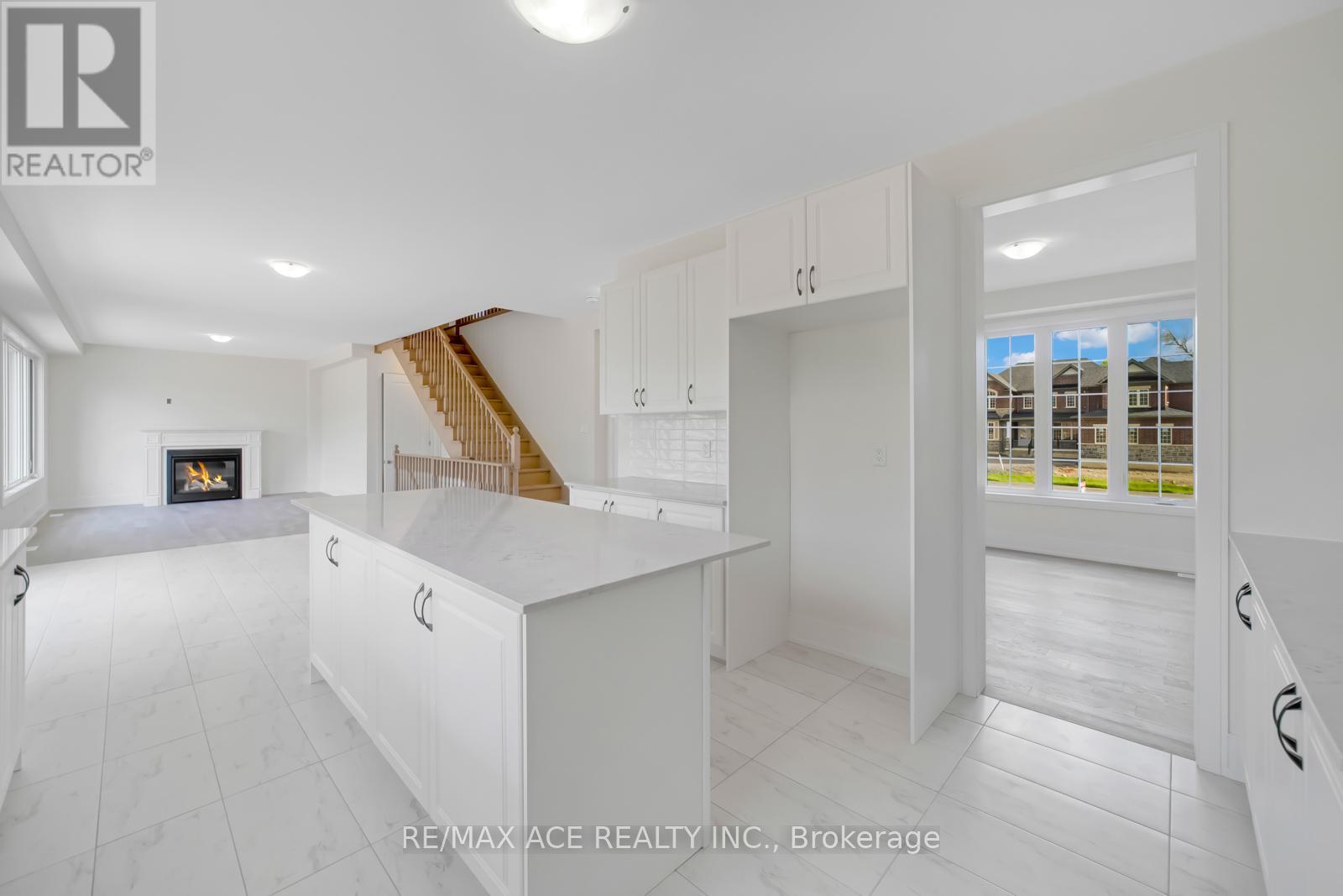 81 Golden Meadows Drive, Otonabee-South Monaghan, Ontario  K9J 6Y3 - Photo 14 - X12105807
