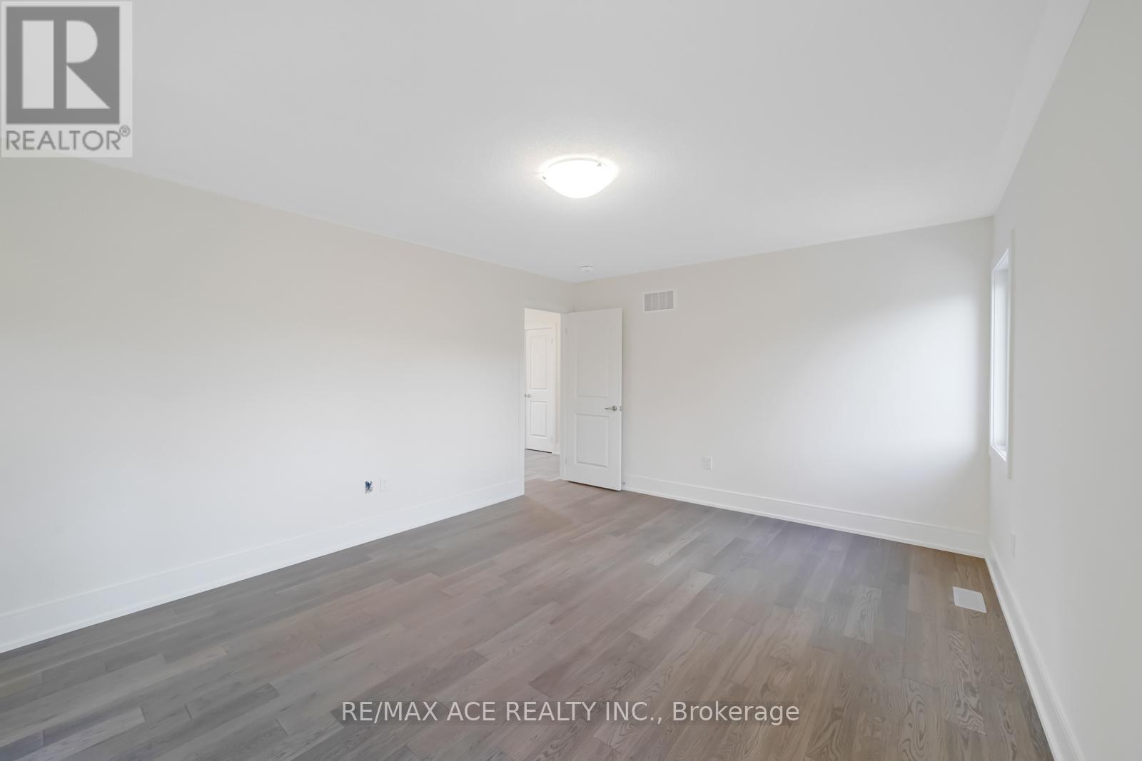 81 Golden Meadows Drive, Otonabee-South Monaghan, Ontario  K9J 6Y3 - Photo 24 - X12105807