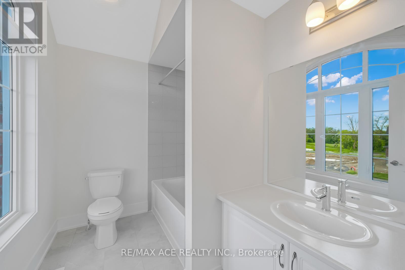 81 Golden Meadows Drive, Otonabee-South Monaghan, Ontario  K9J 6Y3 - Photo 37 - X12105807