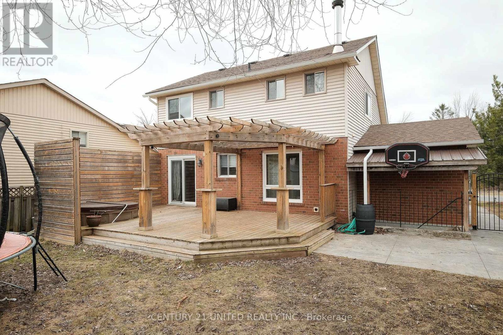 535 Laurie Avenue, Peterborough East (South), Ontario  K9L 1X8 - Photo 38 - X12106081