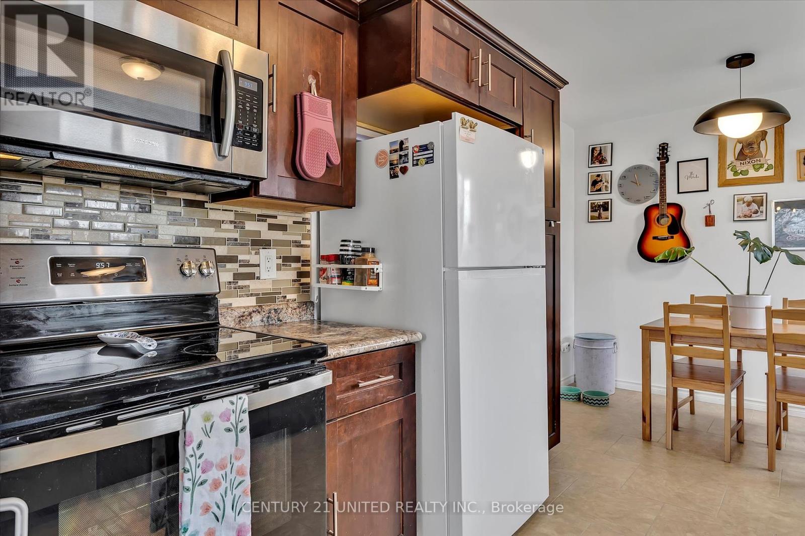 510 Crystal Drive, Peterborough South (East), Ontario  K9J 8G8 - Photo 11 - X12106124