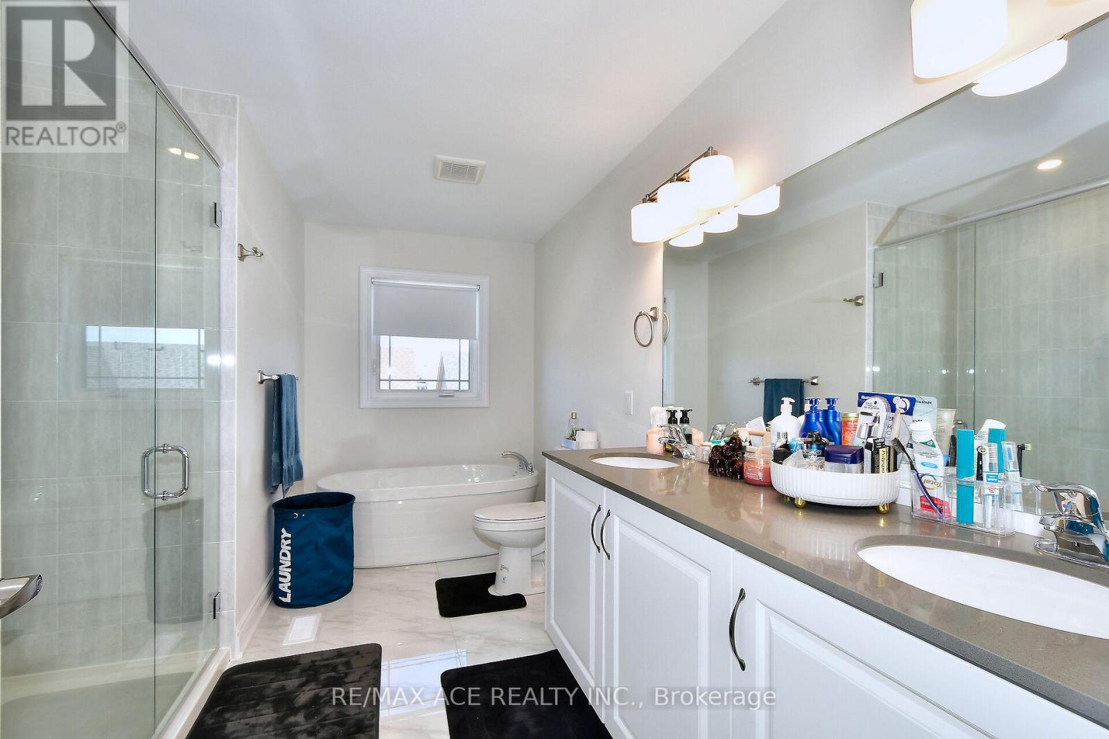 534 Macintosh Grove, Peterborough (Northcrest), Ontario  K9H 0K1 - Photo 23 - X12109020