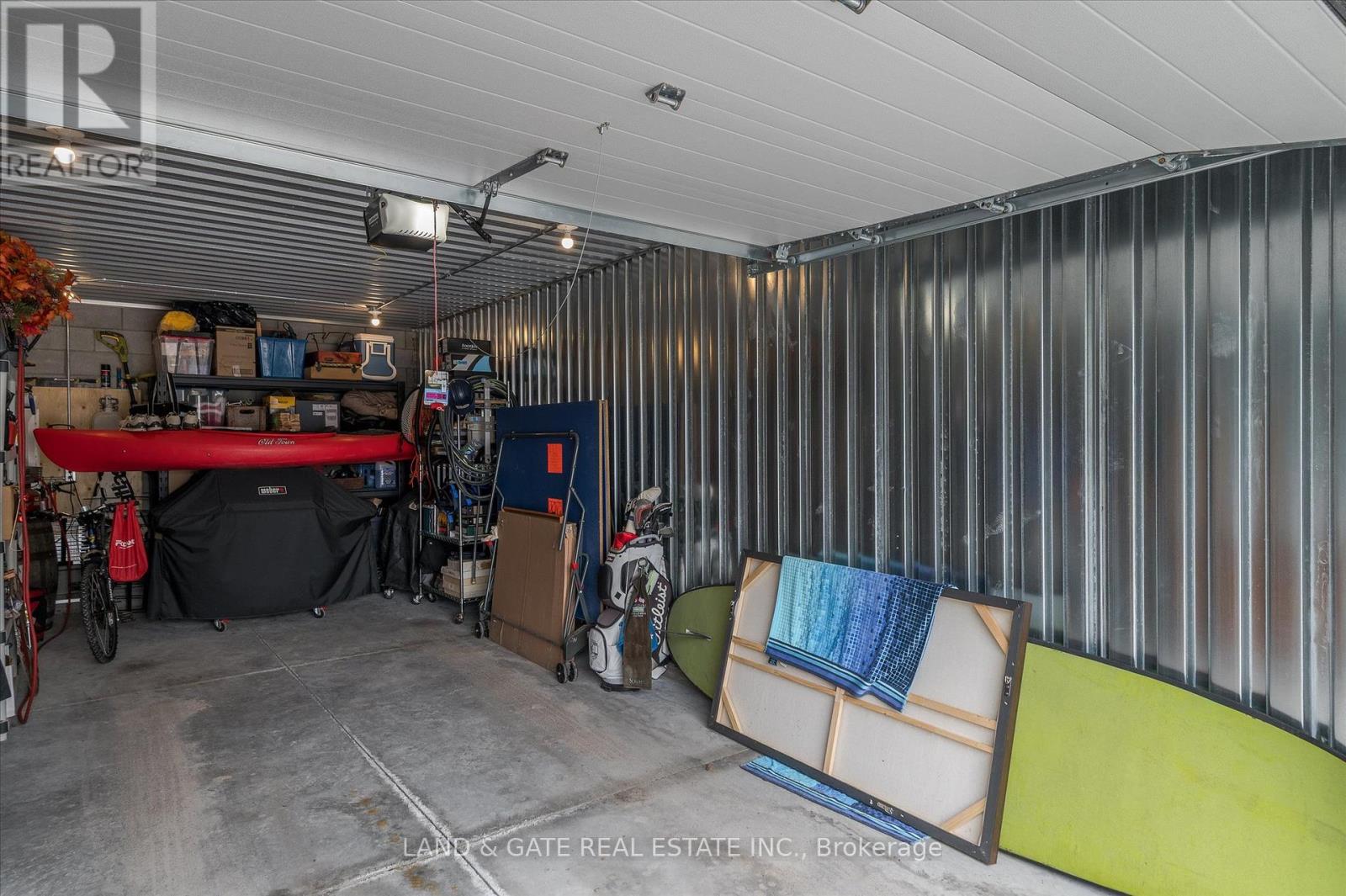 Garage #3 - 19 Hampton Lane, Selwyn, Ontario  K0L 2B0 - Photo 3 - X12111937